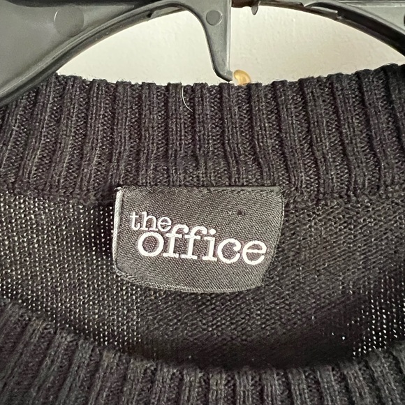 🎄The Office Dwight Christmas Sweater🎄 - Picture 7 of 7